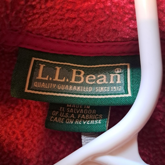 LL Bean Vintage Pullover Size Medium EUC - Picture 6 of 8